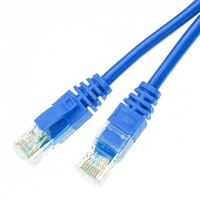 Patchcord UTP-K5e; 0,5 m; niebieski