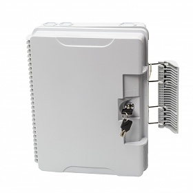 Przełącznica FTTH, IP65, 24x SC simplex, bez adapterów, zamykana na klucz