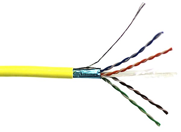 Kabel skrętka FTP (F/UTP), kat6, wewnętrzny, żółty, LSOH/LSZH, 4x2x26 AWG, 305m, linka
