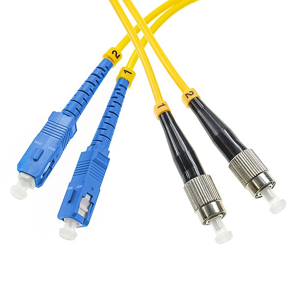 Patchcord wiatowodowy jednomodowy SC/UPC-FC/UPC, 9/125, dupleks, wkno G652D, 3.0mm, dugo 1m